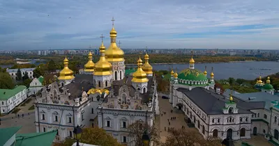 Києво-Печерська лавра і лівий берег Дніпра